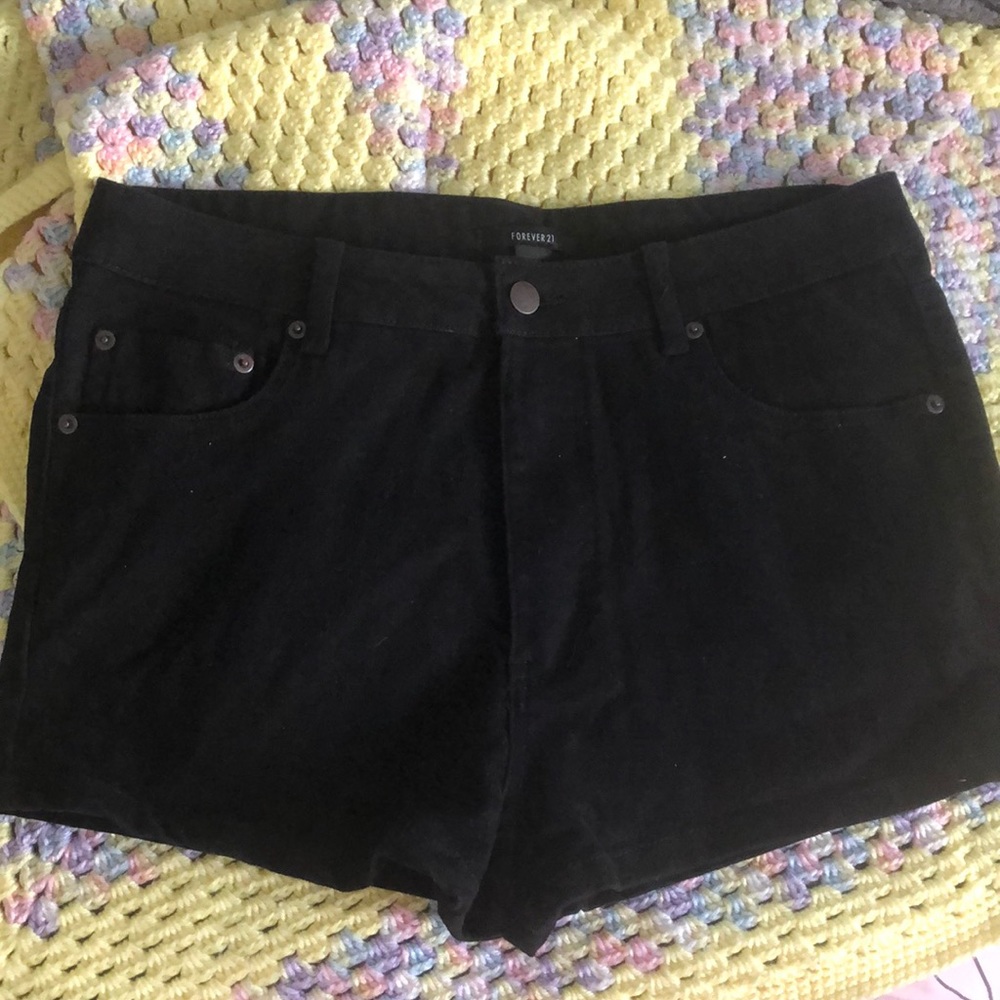 Black Forever 21 Shorts